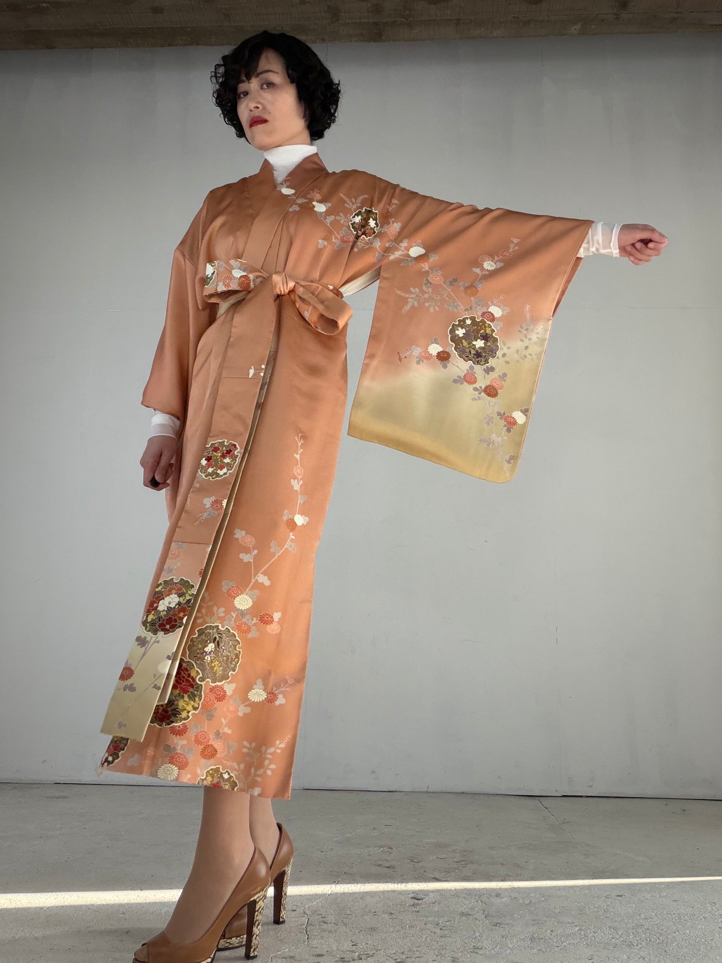 Houmongi Kimono Dress Gown with String Belt – Upcycled from Vintage Japanese Kimono "akebonoiro, DRE032"
