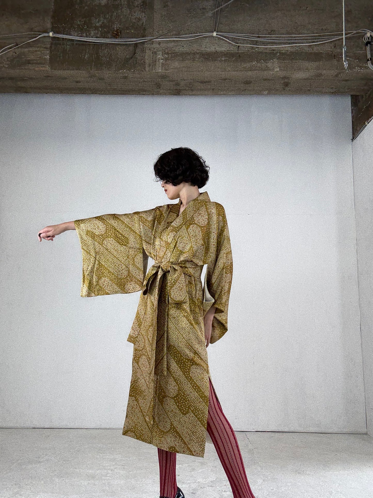 Kimono dress gown and string belt upcycled from Japanese kimono "shibori, yellow" Big Ribbon