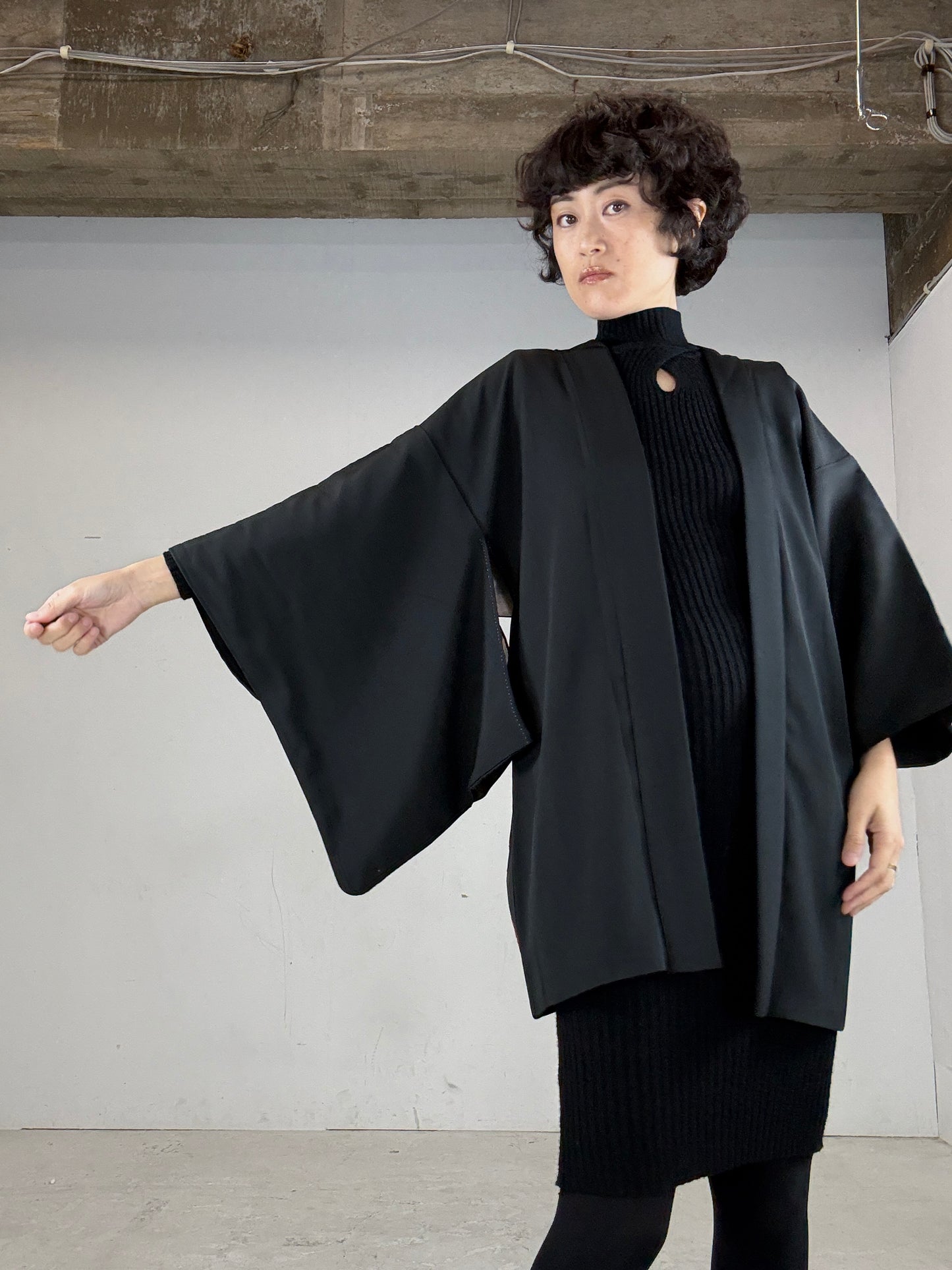 VINTAGE BLACK HAORI "beauty comes from within"