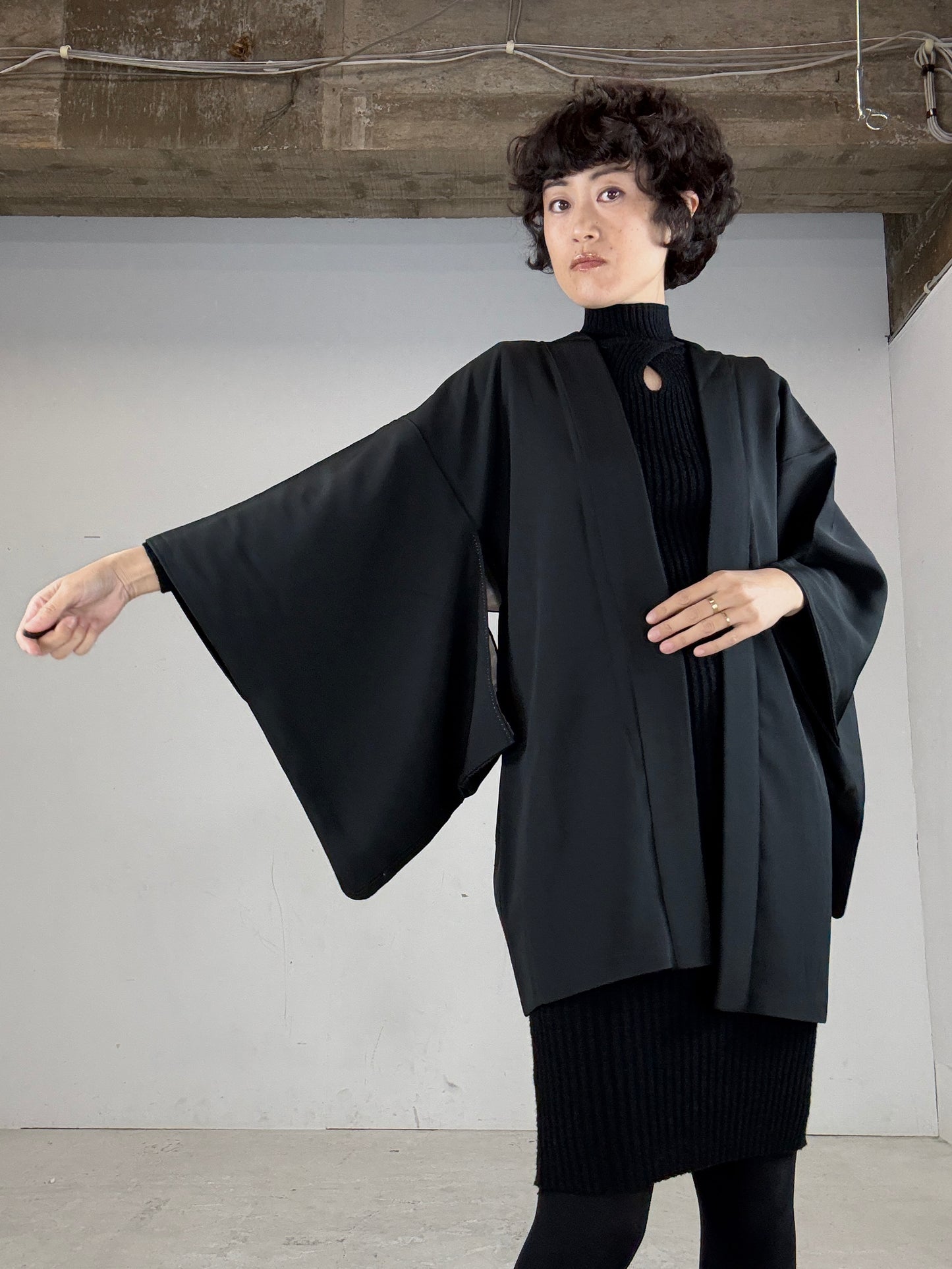 VINTAGE BLACK HAORI "beauty comes from within"