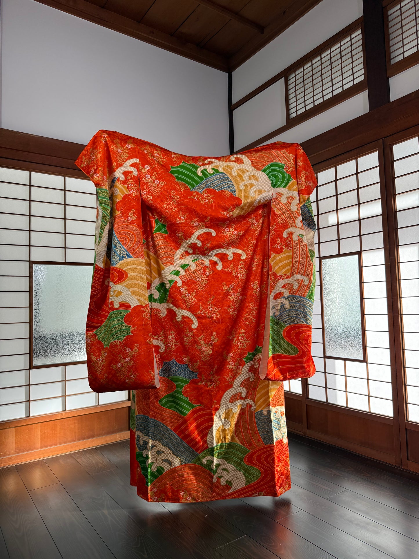 Redefining the Vintage Furisode Collection "shu, gold, nami"