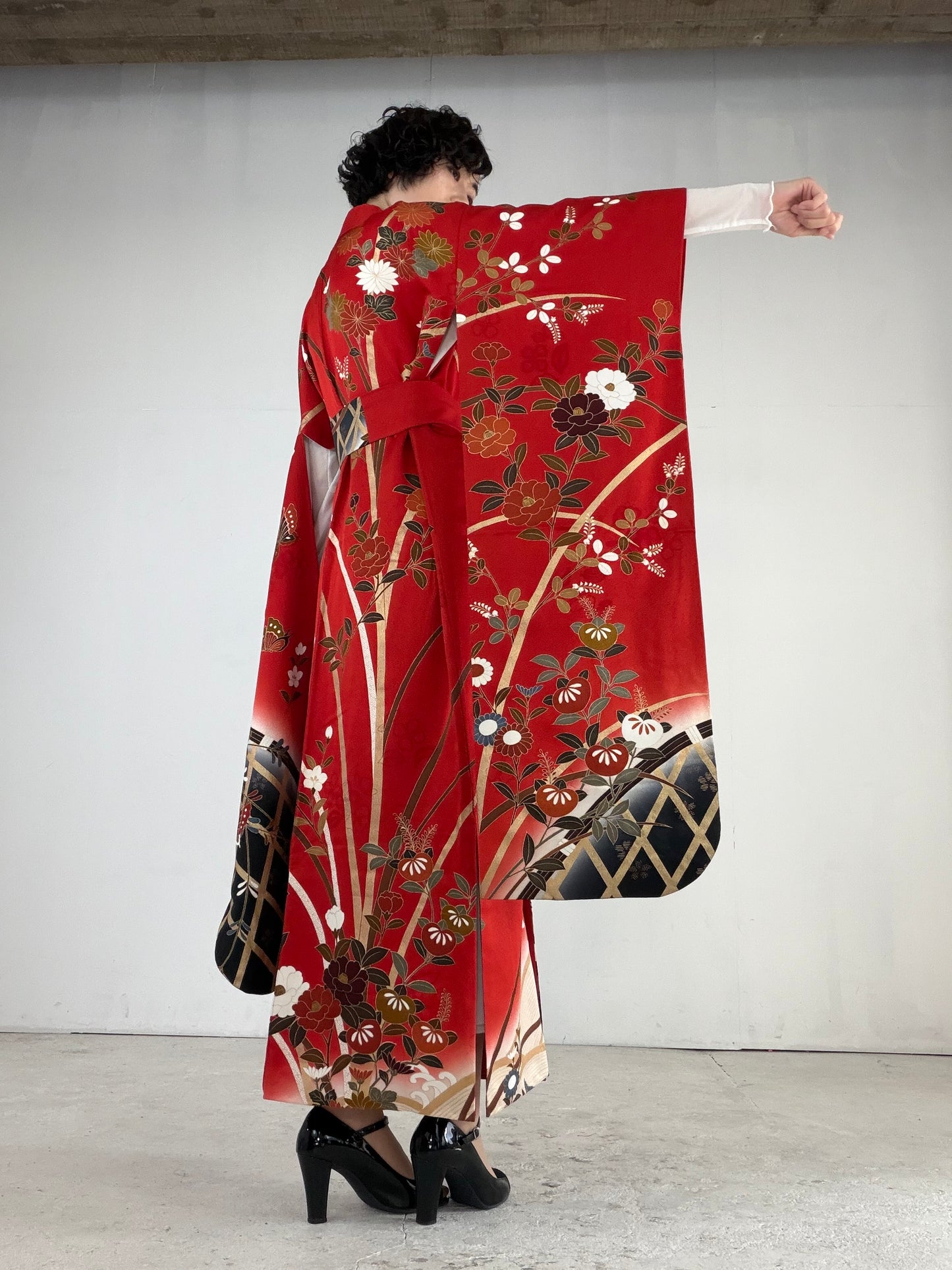 Furisode Kimono Dress Gown with String Belt – Upcycled from Vintage Japanese Kimono "red, black, gold DRE023"