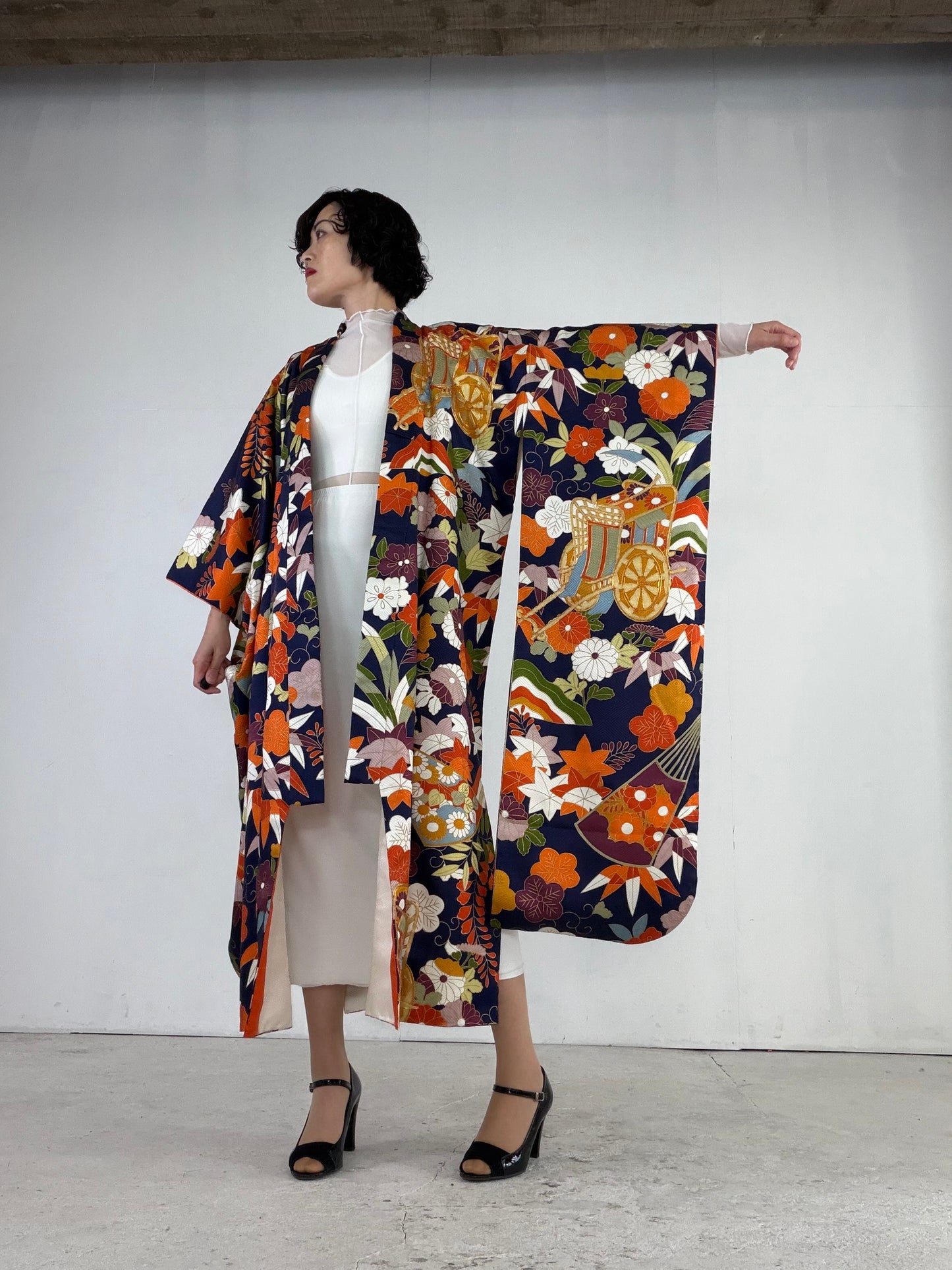 Furisode Kimono Dress Gown with String Belt – Upcycled from Vintage Japanese Kimono "kon, hana, DRE026"