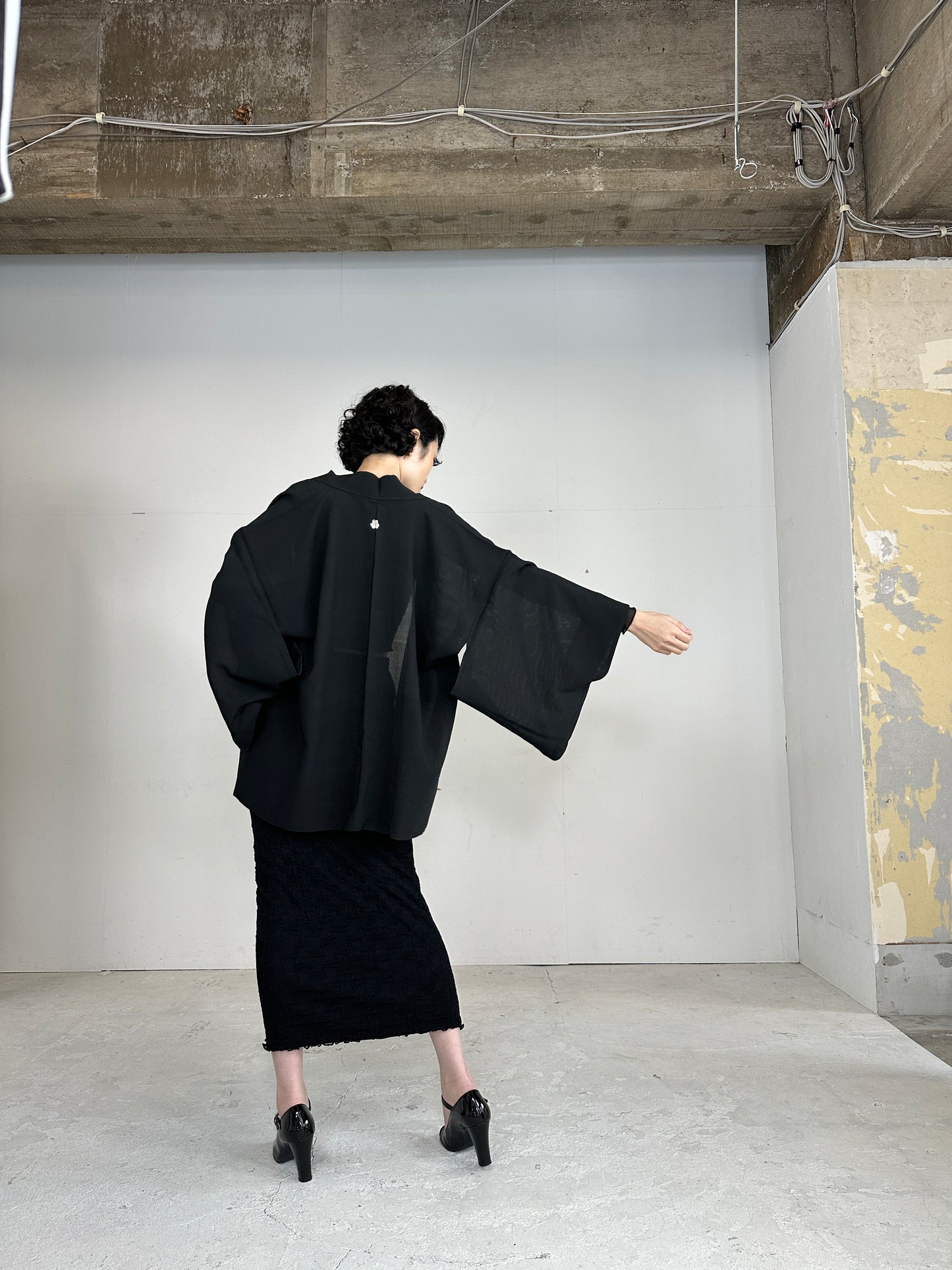 VINTAGE BLACK HAORI SHEER “ro_hana_mon"