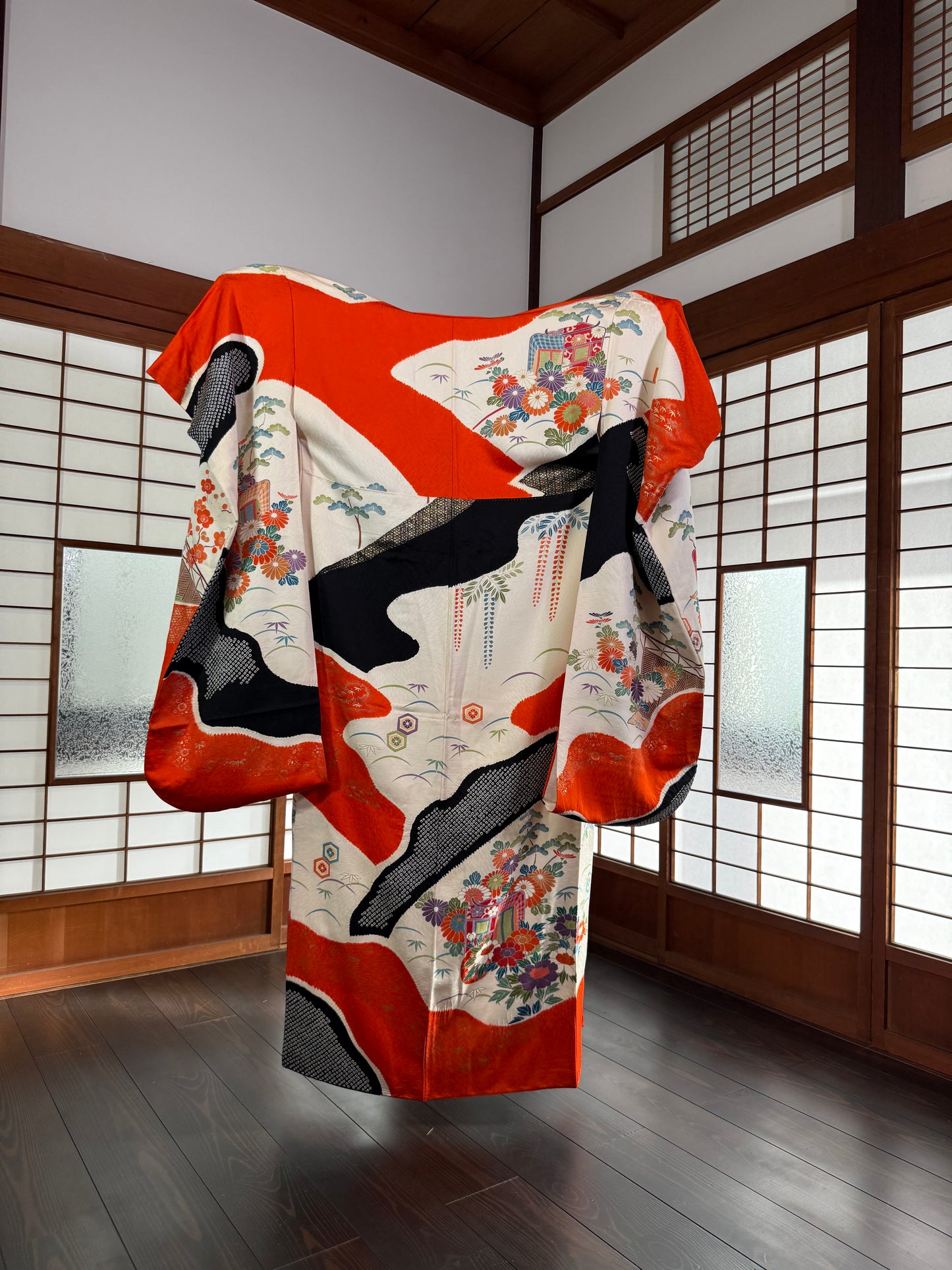 Redefining the Vintage Furisode Collection "red, black, shibori" *damage
