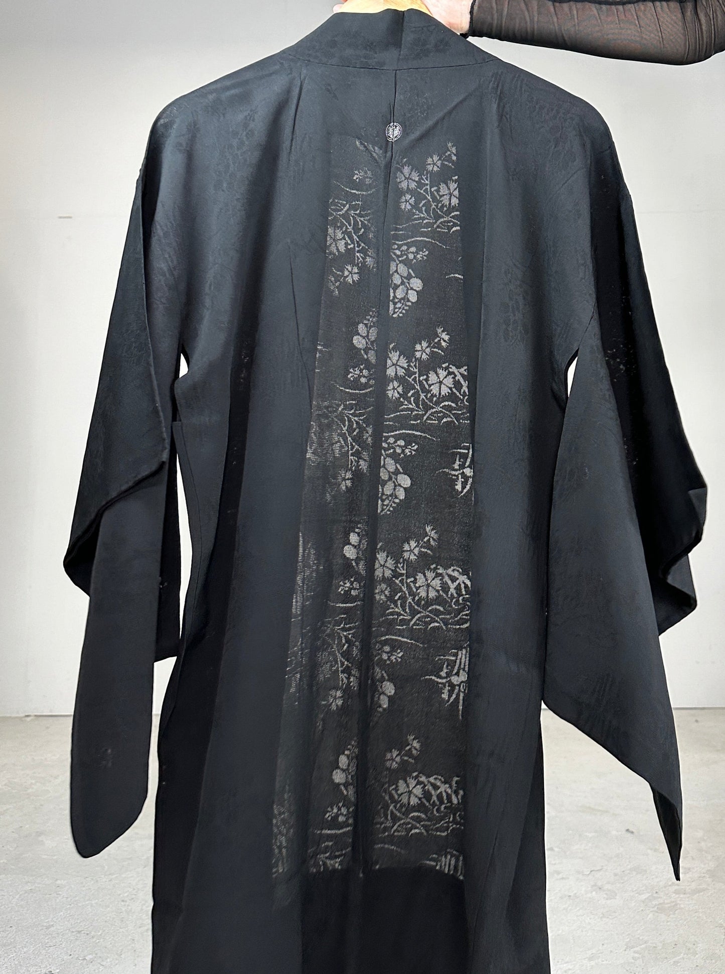 VINTAGE BLACK HAORI SHEER “shikinokusabana”