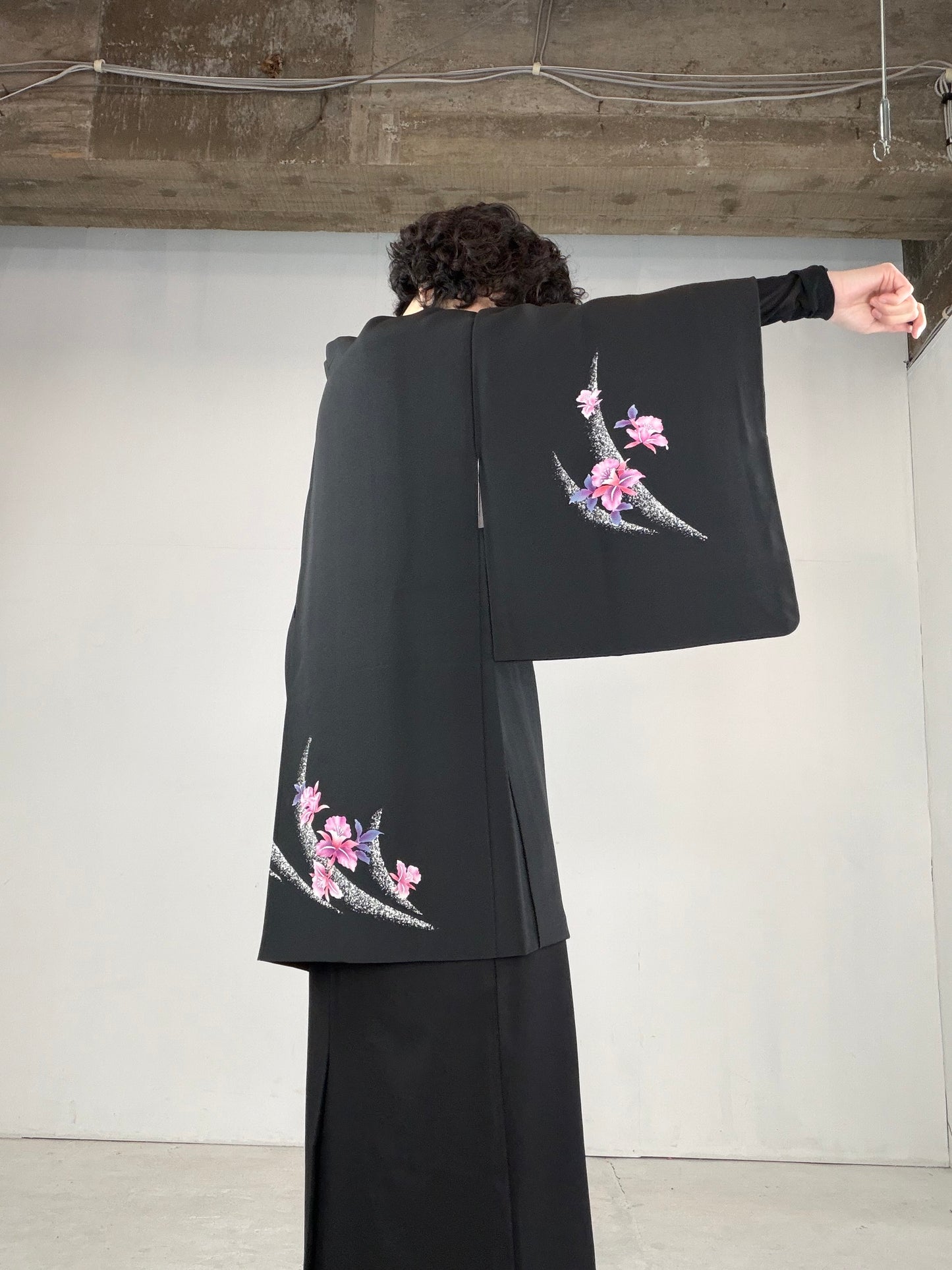 VINTAGE BLACK HAORI  "pink, flower, BLK152"