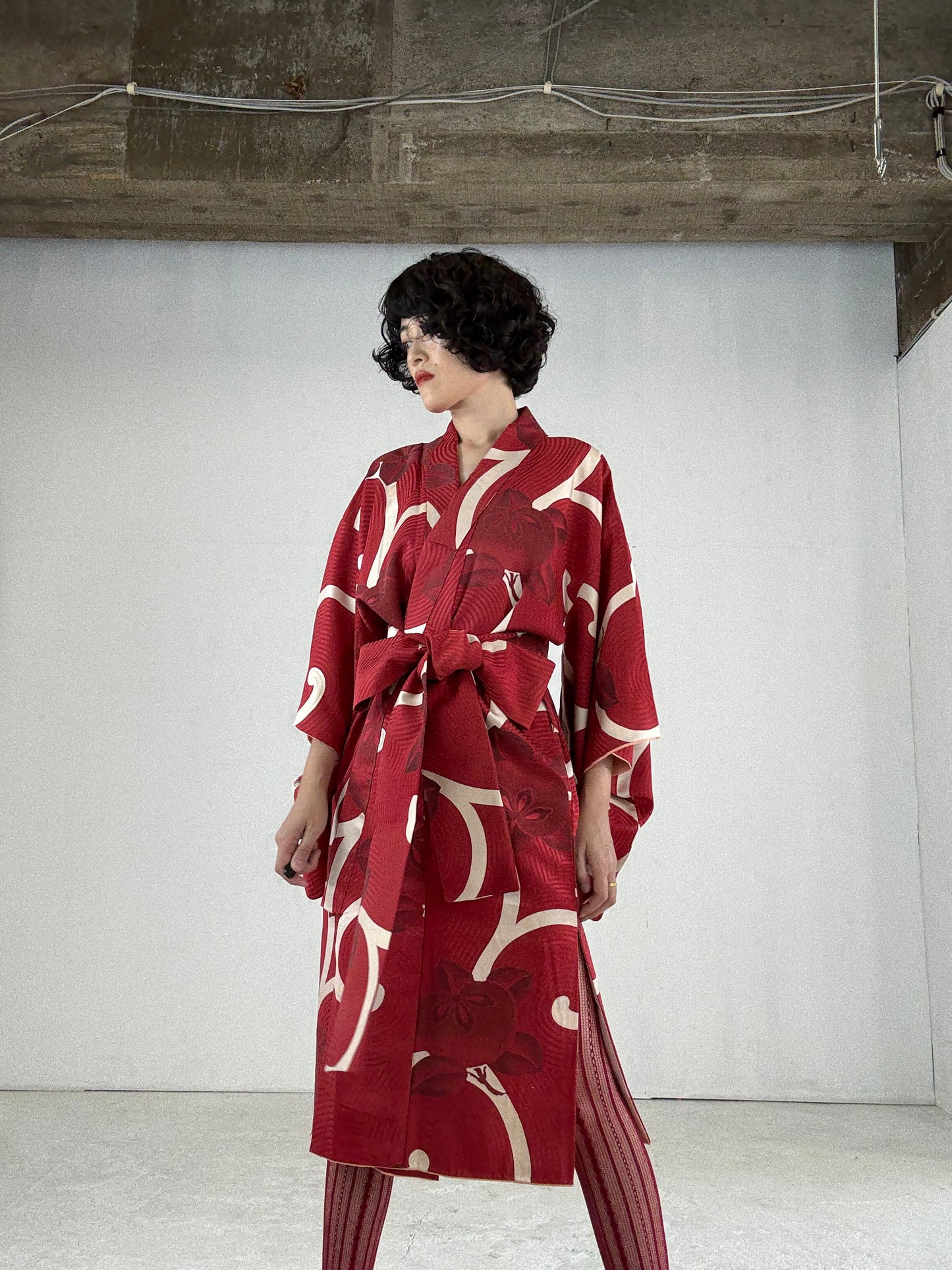 Kimono dress gown and string belt upcycled from Japanese kimono "karakusa, antique" Big Ribbon *damage