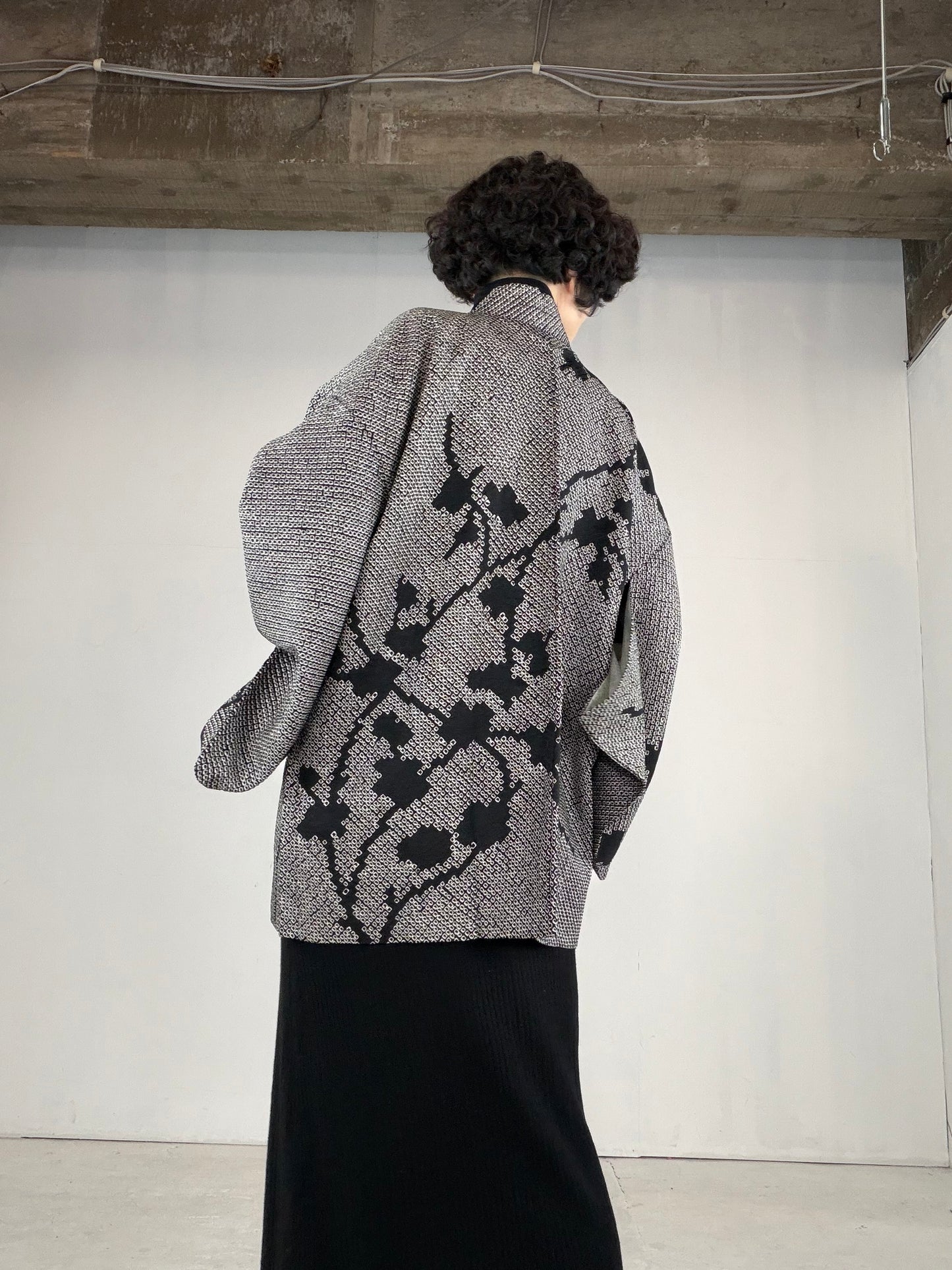 VINTAGE SHIBORI HAORI  "SIB129"