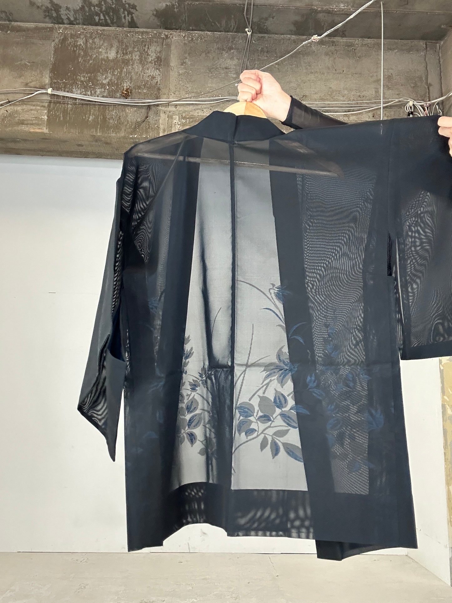 VINTAGE BLACK  HAORI SHEER “ao kusabana"