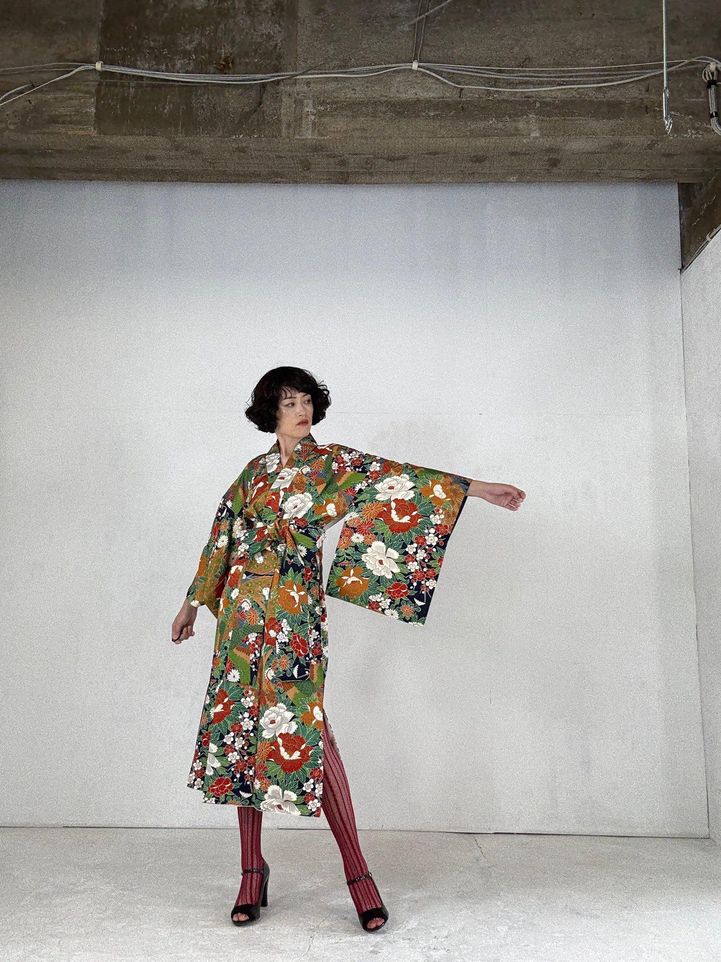 Kimono dress gown and string belt upcycled from Japanese kimono "hanadukushi" Big Ribbon