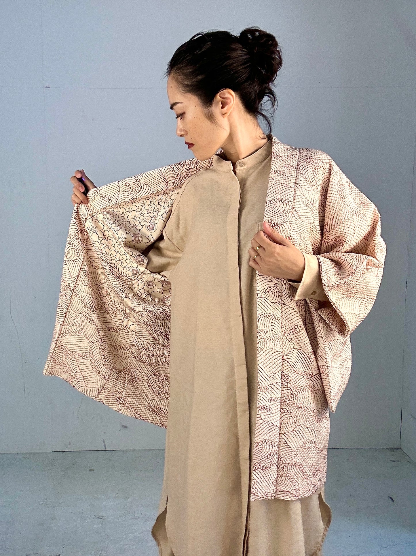 VINTAGE SHIBORI HAORI shiro ume