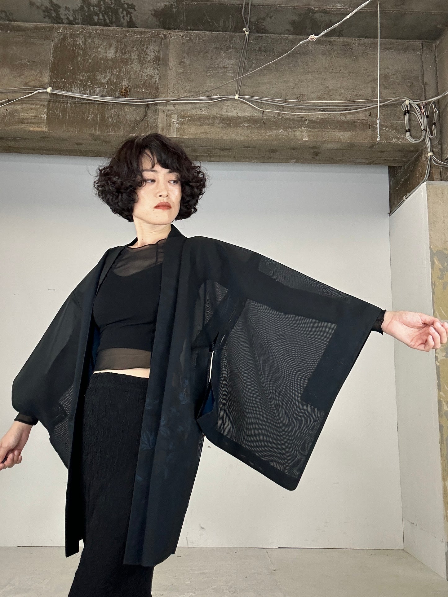 VINTAGE BLACK  HAORI SHEER “ao kusabana"