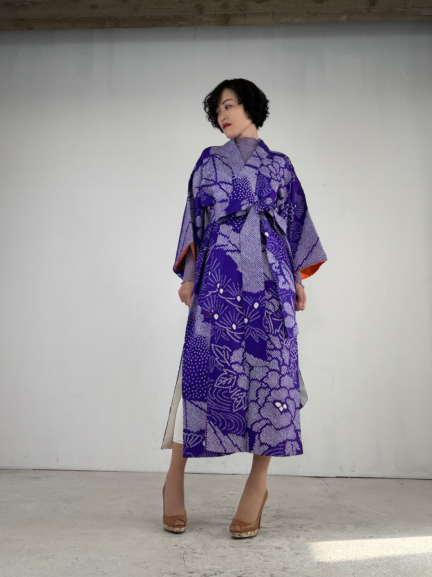 Furisode Kimono Dress Gown with String Belt – Upcycled from Vintage Japanese Kimono "shibori, ,murasaki, DRE022"