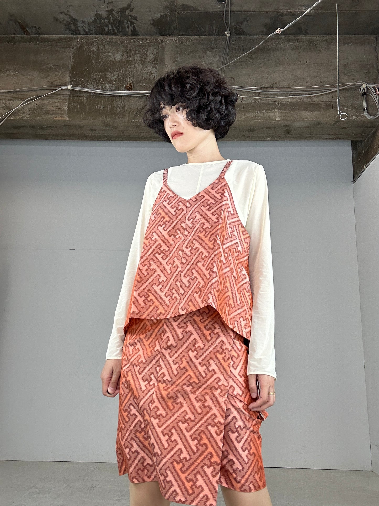 Tsumugi HAORI and KIMONO Skirt, Camisole upcycled from Japanese kimono"manjitsunagi"