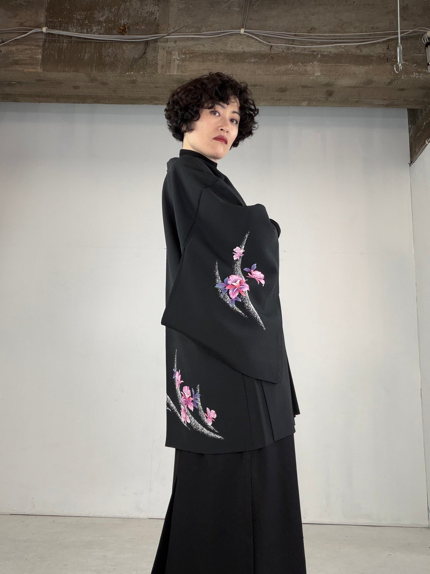 VINTAGE BLACK HAORI  "pink, flower, BLK152"