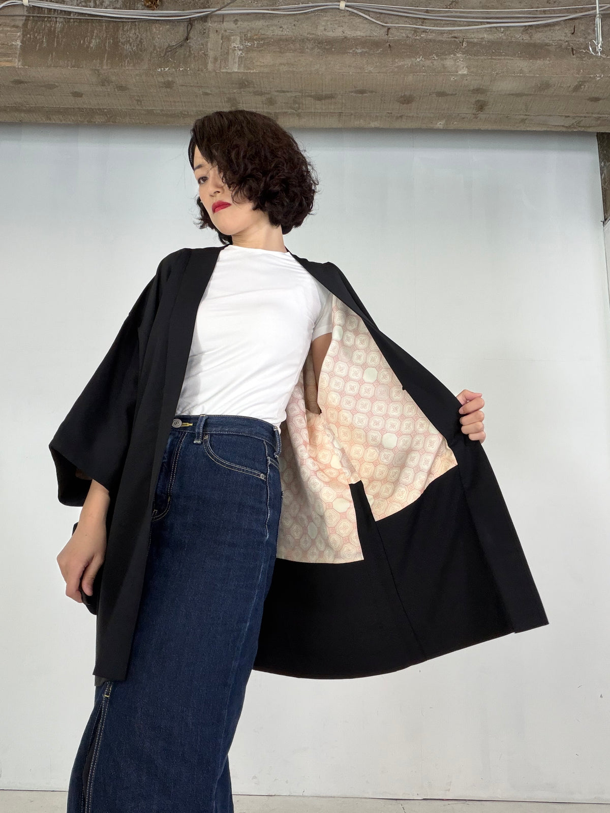 VINTAGE BLACK HAORI  "glitter, BLK205"*damage