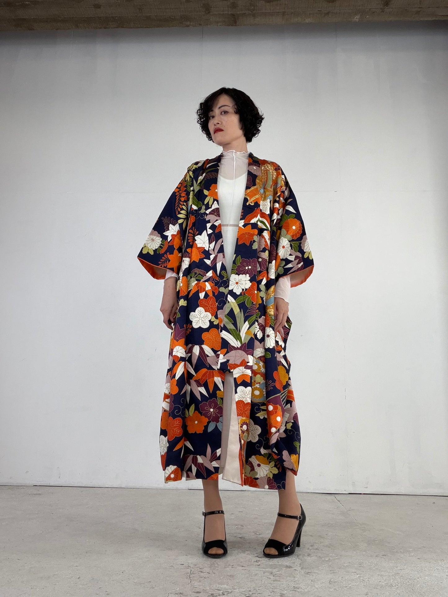 Furisode Kimono Dress Gown with String Belt – Upcycled from Vintage Japanese Kimono "kon, hana, DRE026"
