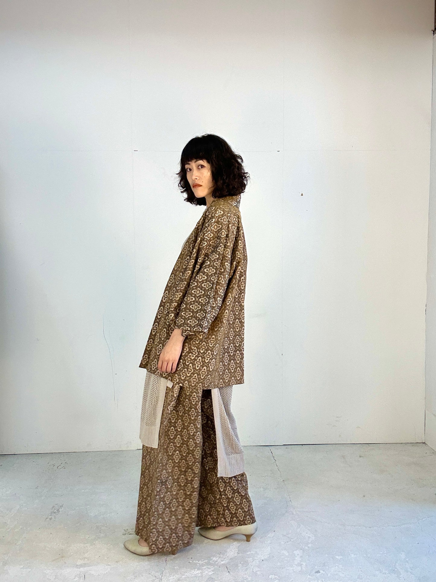 07gold Tsumugi HAORI and KIMONO elastic waist pants upcycled from Japanese kimono(Unisex)