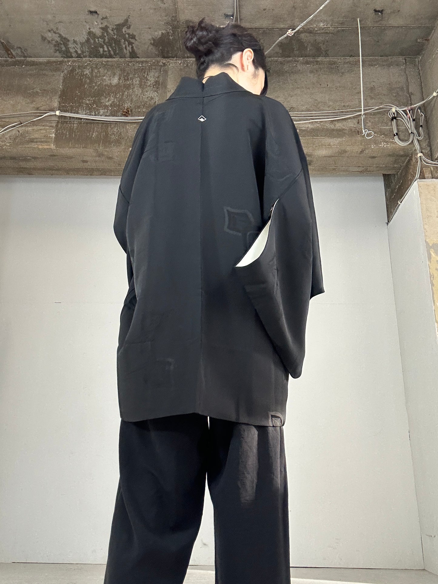 VINTAGE BLACK HAORI "ground pattern, leaf”