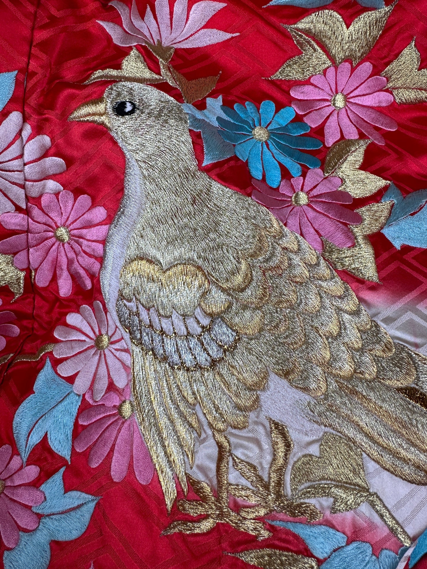 UCHIKAKE Bird embroidery / Sewed on the collar/ LIGHT COLOR