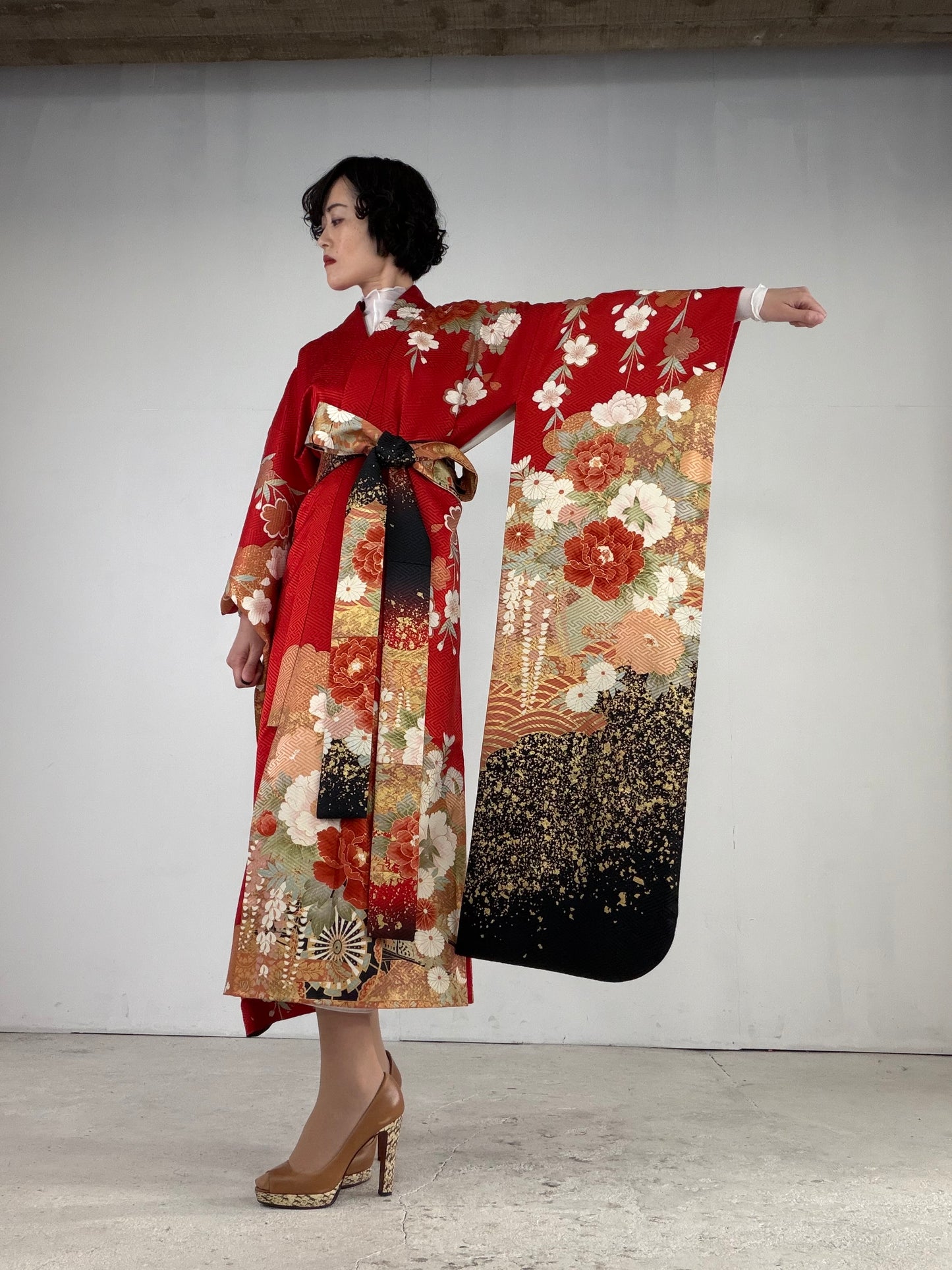 Furisode Kimono Dress Gown with String Belt – Upcycled from Vintage Japanese Kimono "red, sakura, botan, kiku, DRE019"