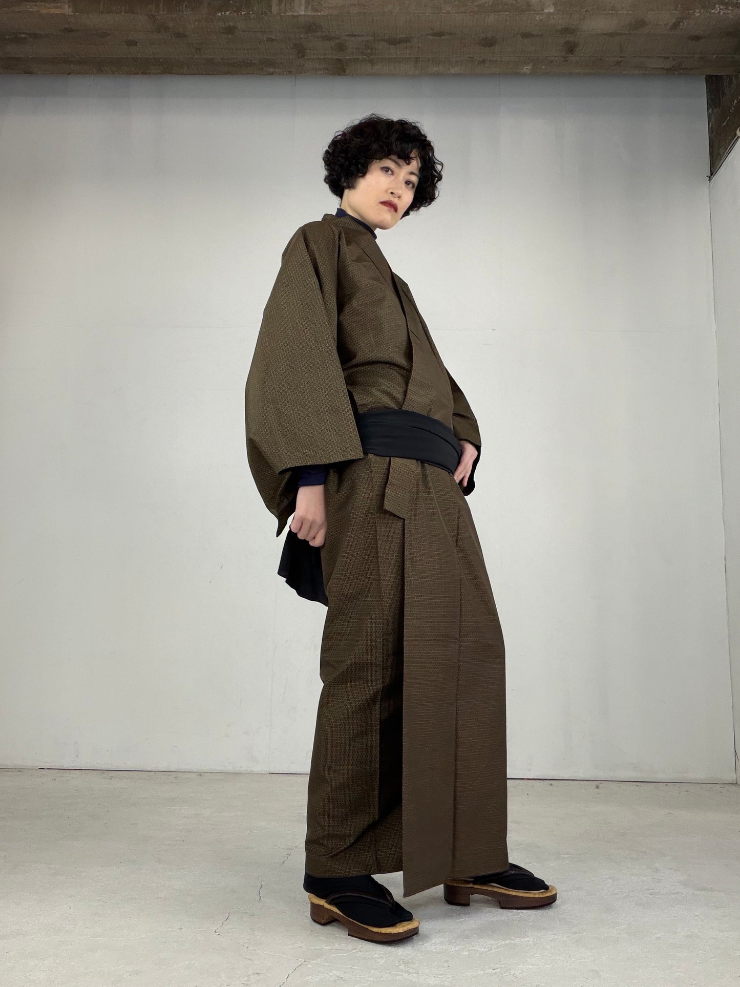 VINTAGE TSUMUGI KIMONO "OSK003"