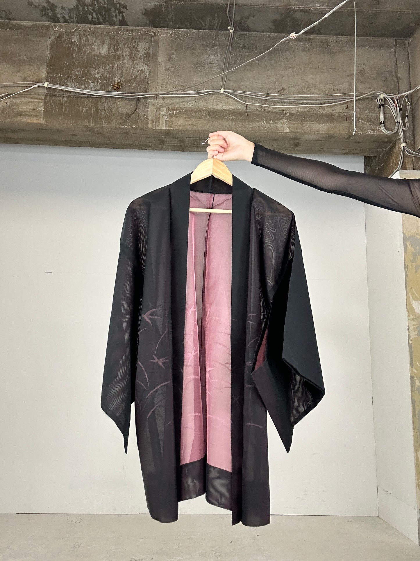 VINTAGE BLACK HAORI SHEER “aka 001 pink shibakusa"