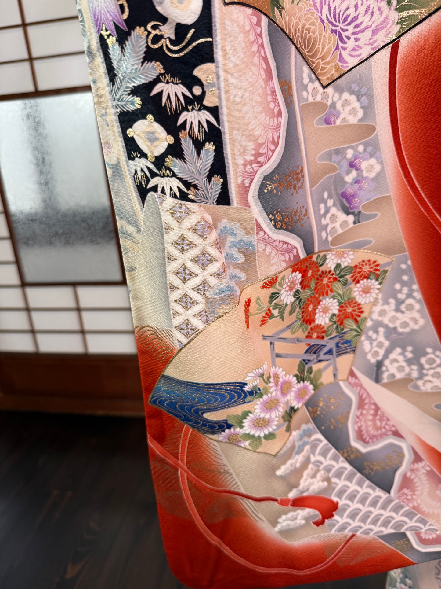 Redefining the Vintage Furisode Collection "shu, ougi" :damage