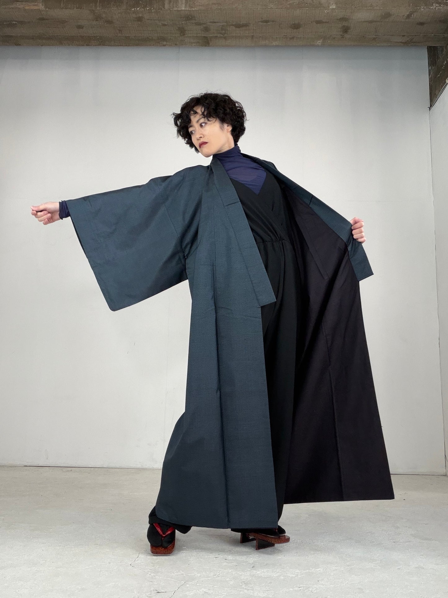 VINTAGE TSUMUGI KIMONO "OSK002"