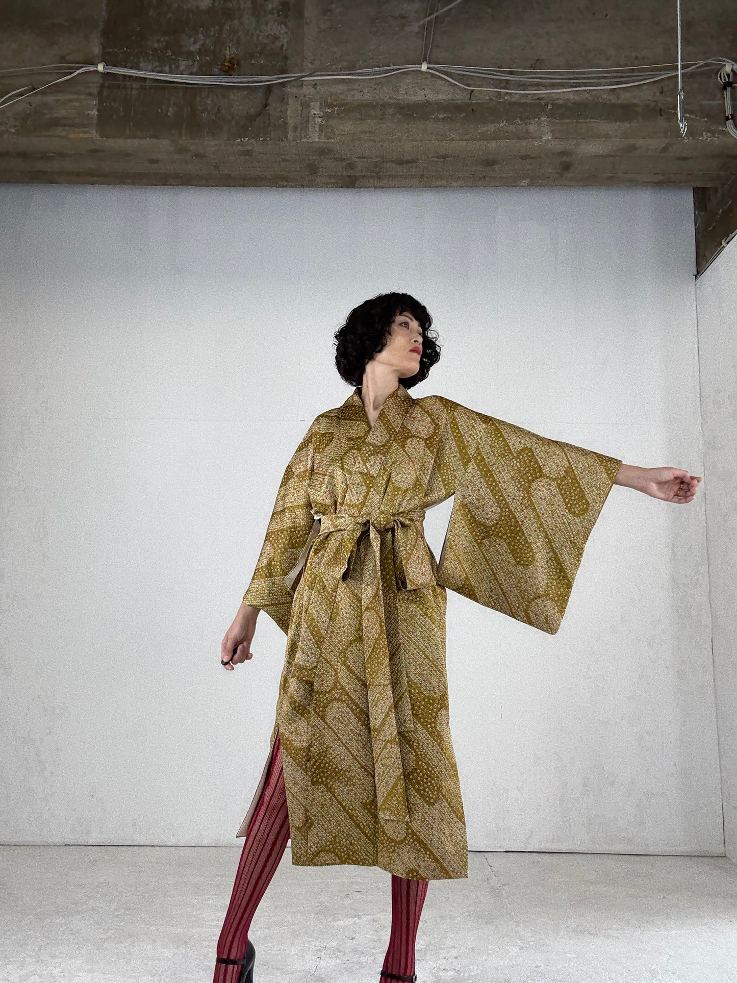 Kimono dress gown and string belt upcycled from Japanese kimono "shibori, yellow" Big Ribbon