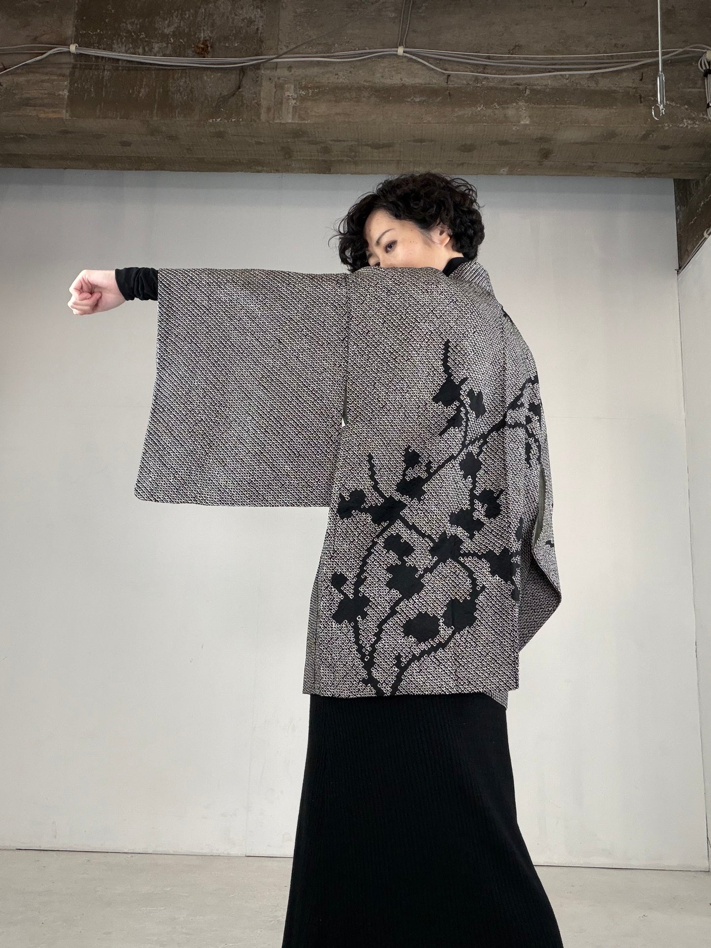 VINTAGE SHIBORI HAORI  "SIB129"
