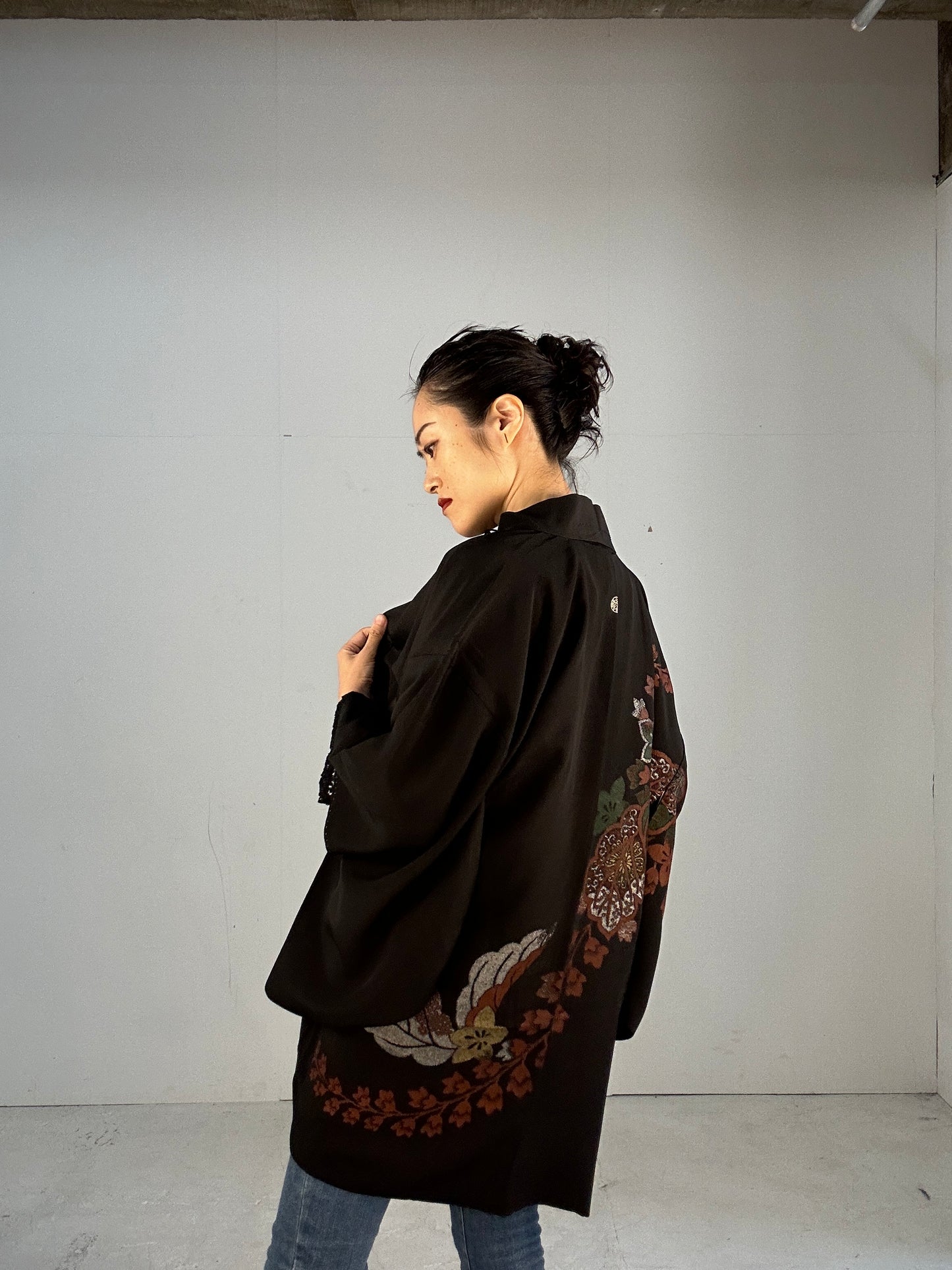 BLACK HAORI "beautiful antique oogara”