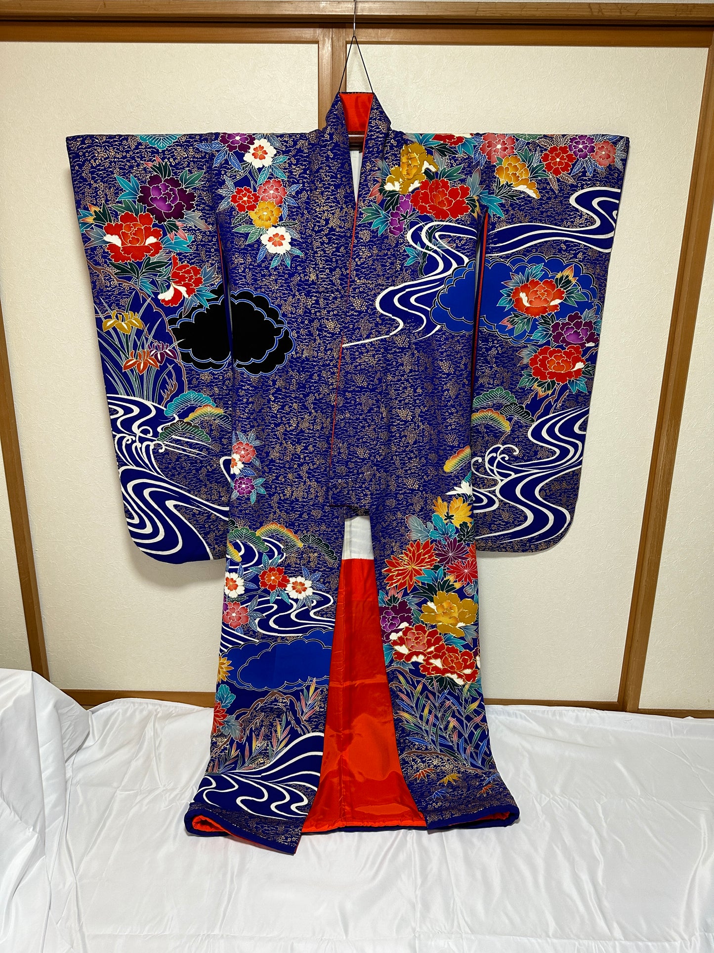 ORDER/ VINTAGE HIKIFURISODE