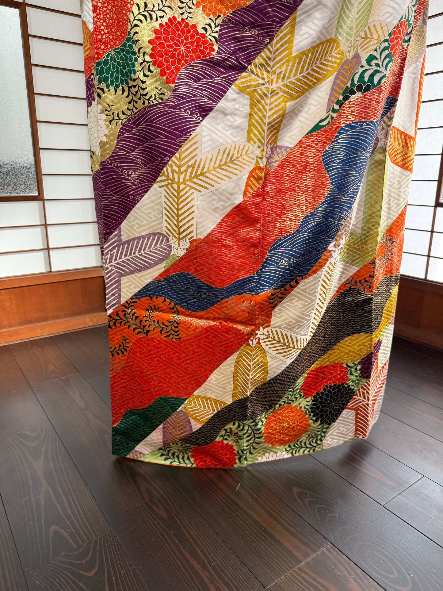 Redefining the Vintage Furisode(Tomesode) Collection "Gold" *damage