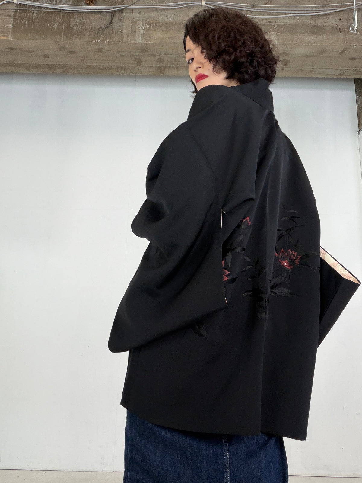 VINTAGE BLACK HAORI  "glitter, BLK205"*damage