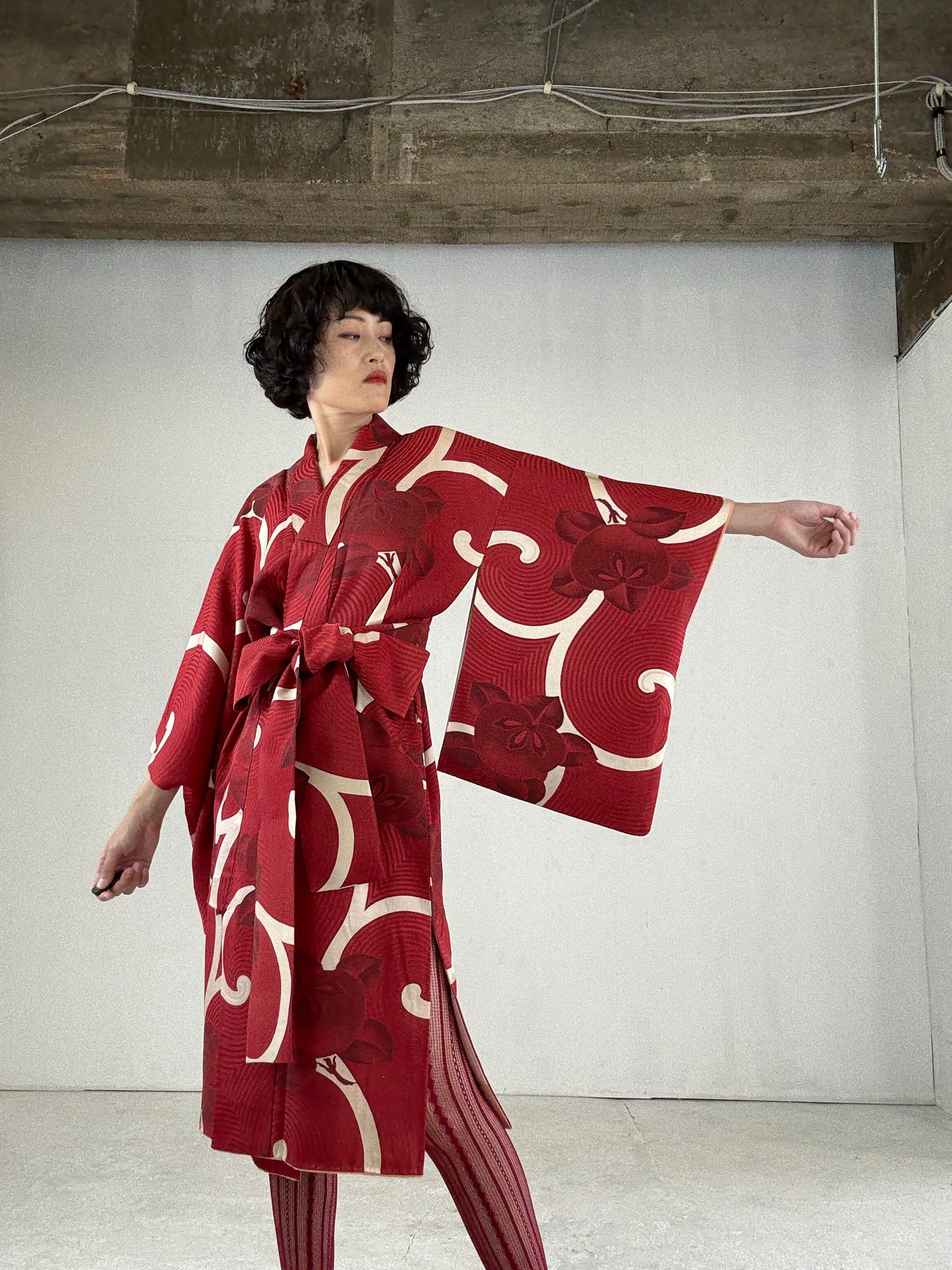 Kimono dress gown and string belt upcycled from Japanese kimono "karakusa, antique" Big Ribbon *damage