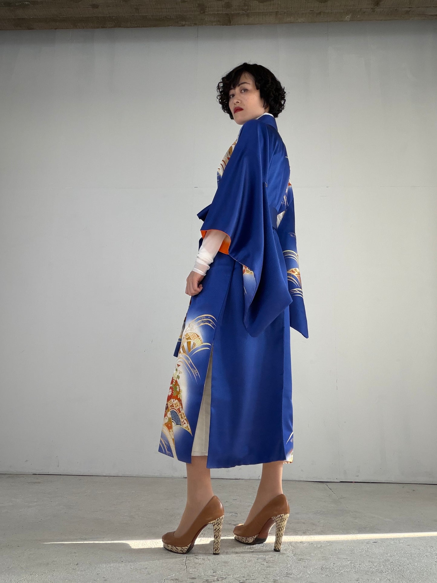 Houmongi Kimono Dress Gown with String Belt – Upcycled from Vintage Japanese Kimono "blue,genjiguruma, DRE033"