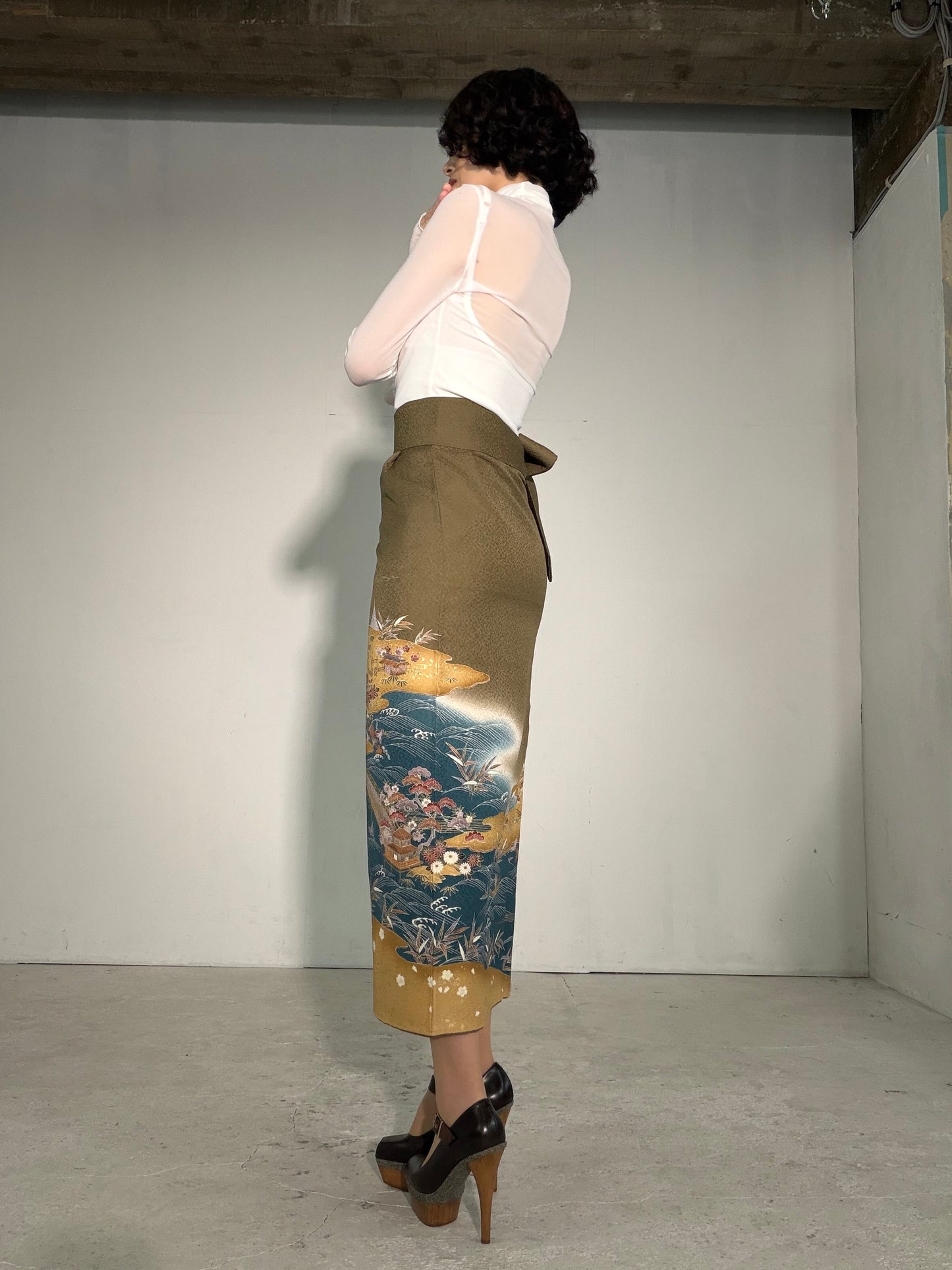 IROTOME SKIRT UPCYCLED FROM JAPANESE KIMONO "IRO138"
