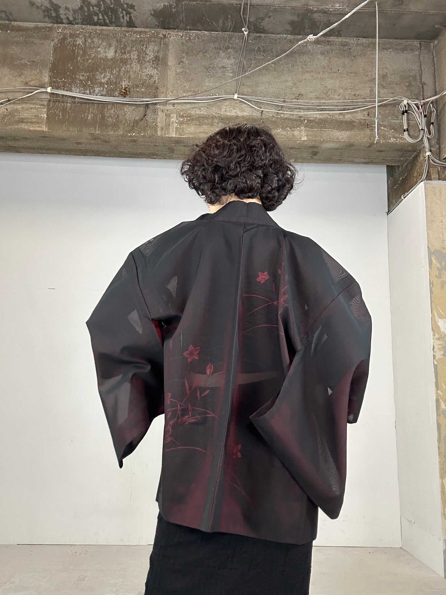 VINTAGE BLACK HAORI SHEER “aka 004 red shibakusa"