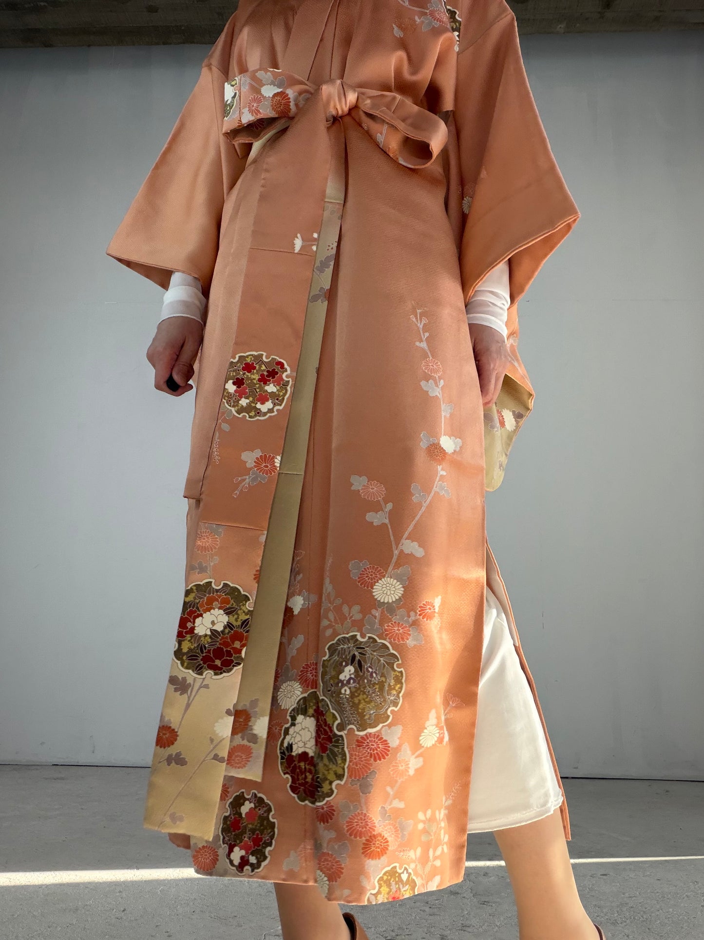 Houmongi Kimono Dress Gown with String Belt – Upcycled from Vintage Japanese Kimono "akebonoiro, DRE032"