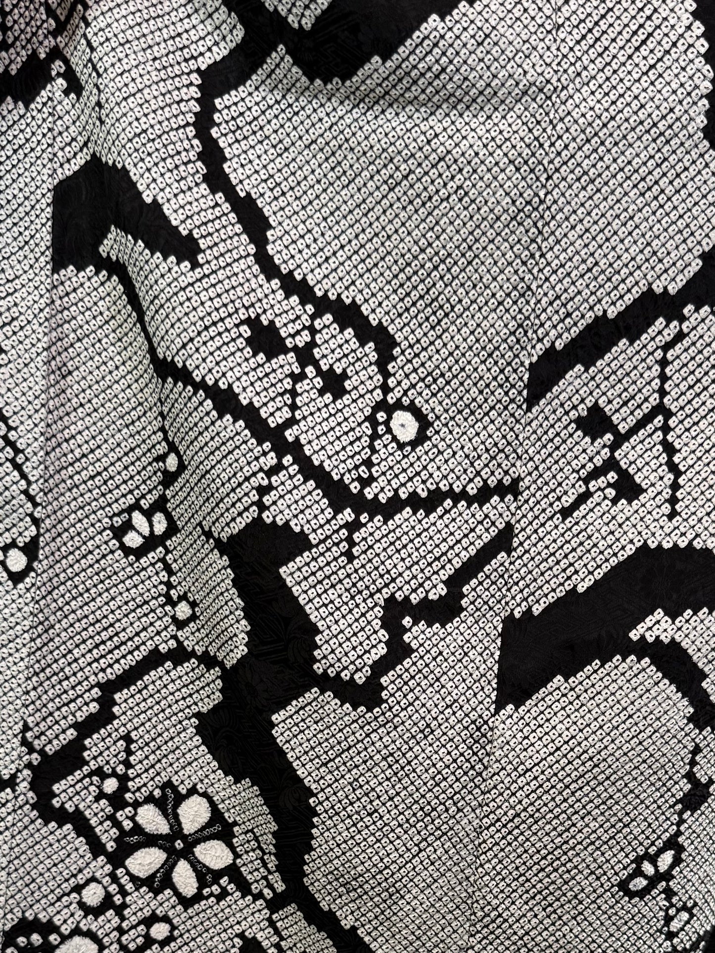 Redefining the Vintage Komon Collection "shibori, black, gold-kamon"