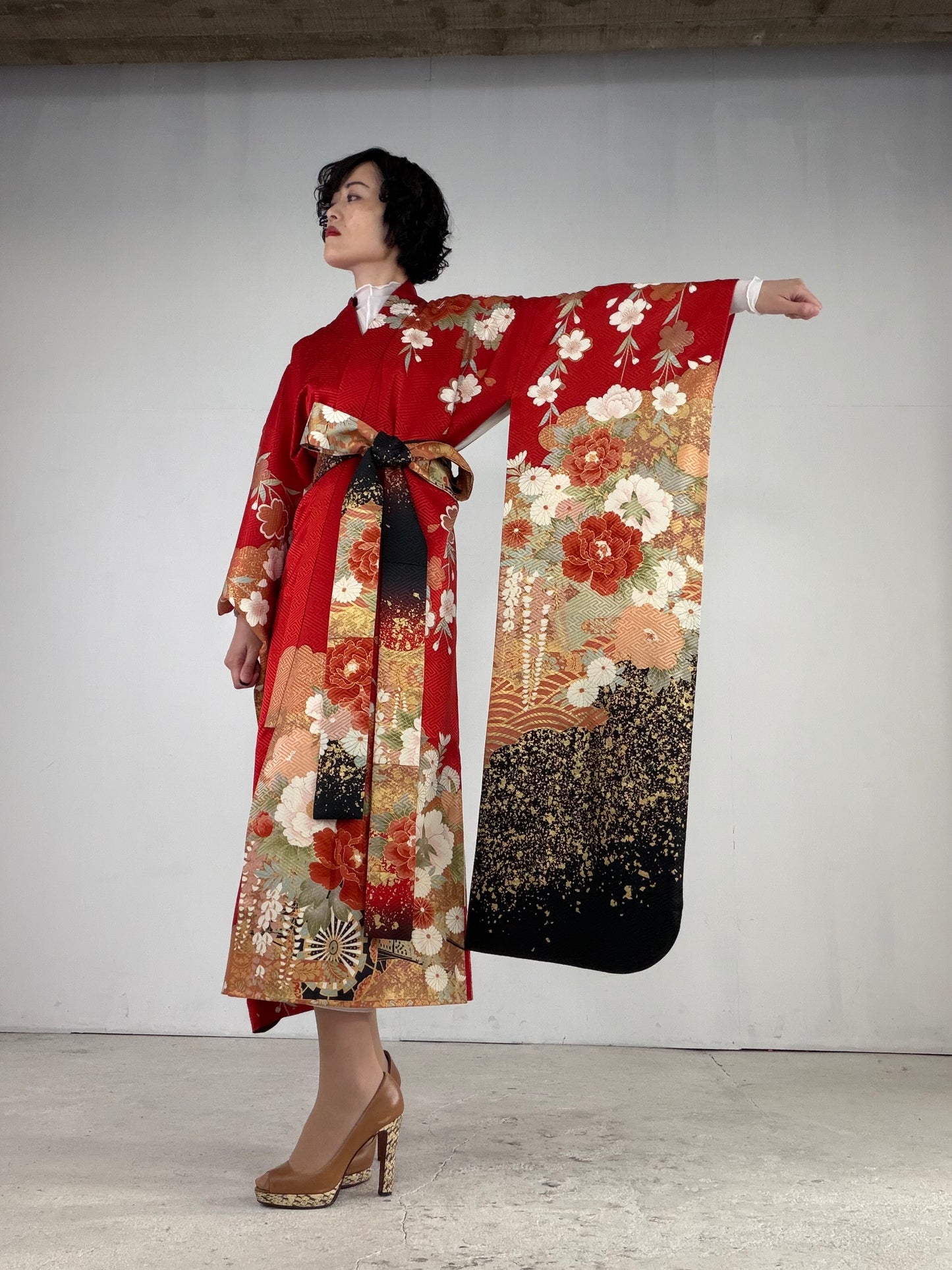 Furisode Kimono Dress Gown with String Belt – Upcycled from Vintage Japanese Kimono "red, sakura, botan, kiku, DRE019"