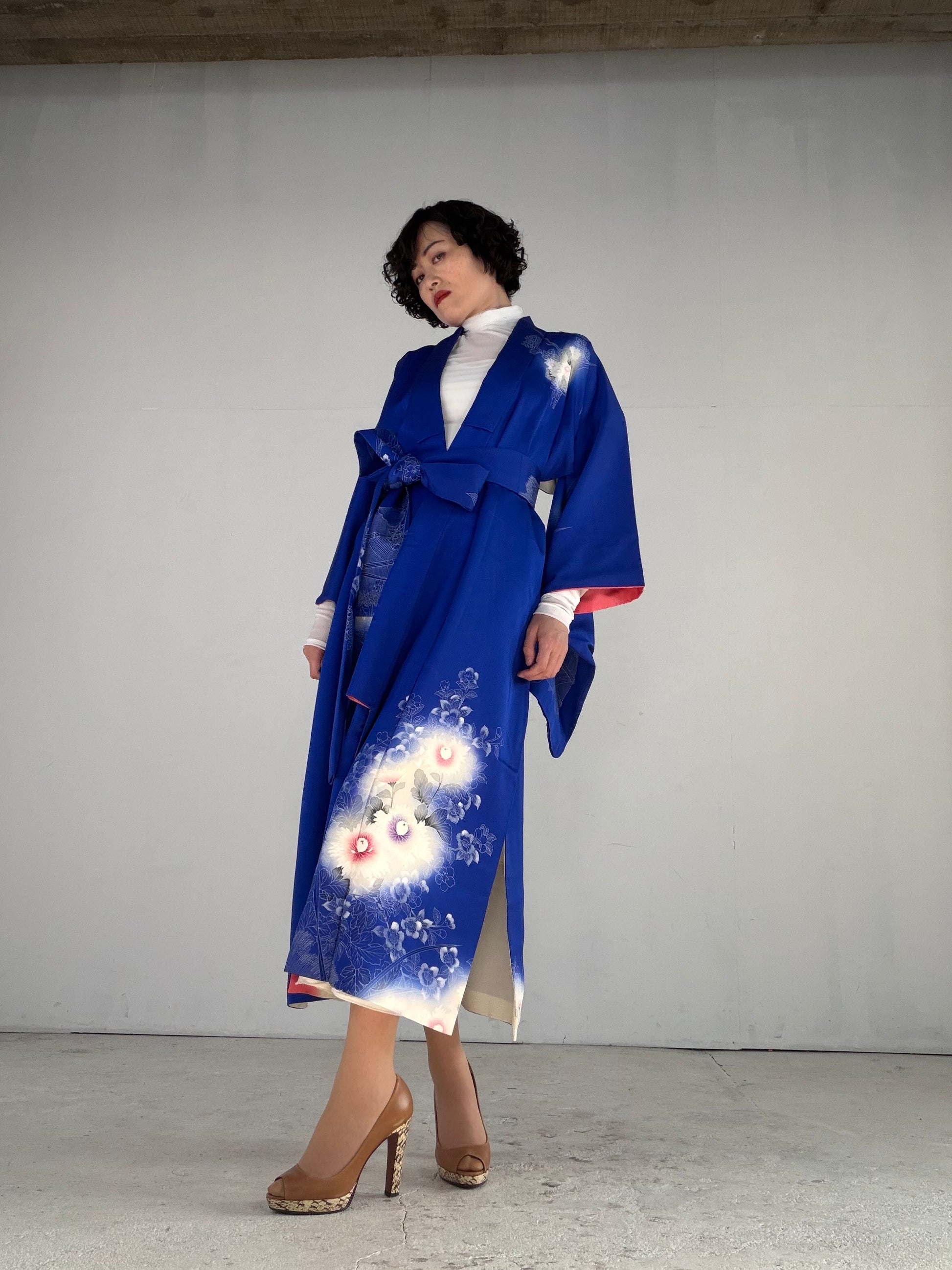 silk dress kimono Delphi Jennafer Grace sewn and tailored Designer Robe Silk Kimono |