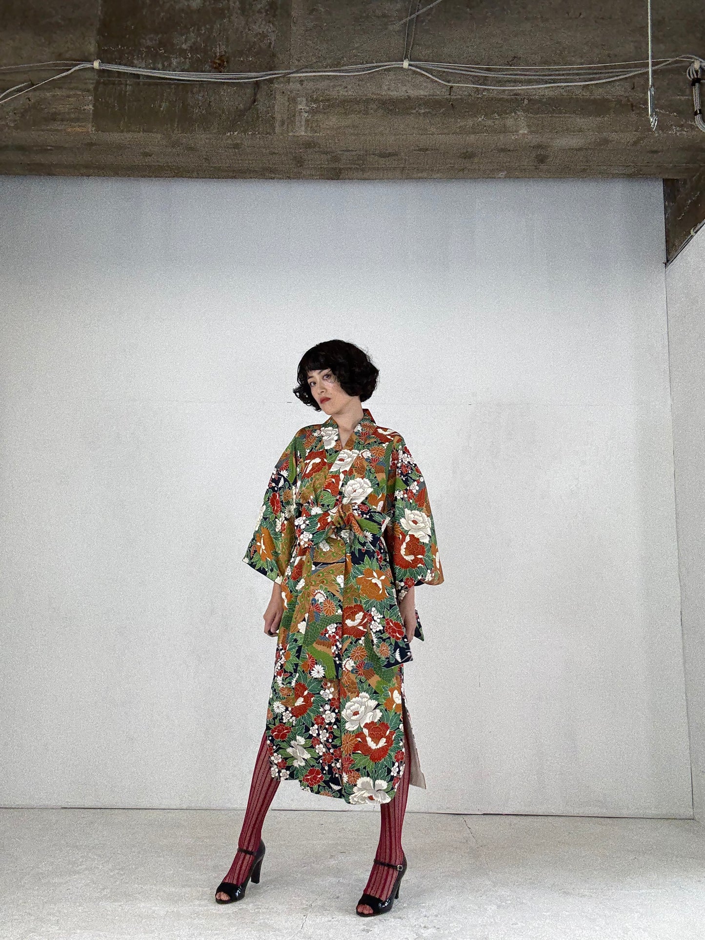 Kimono dress gown and string belt upcycled from Japanese kimono "hanadukushi" Big Ribbon