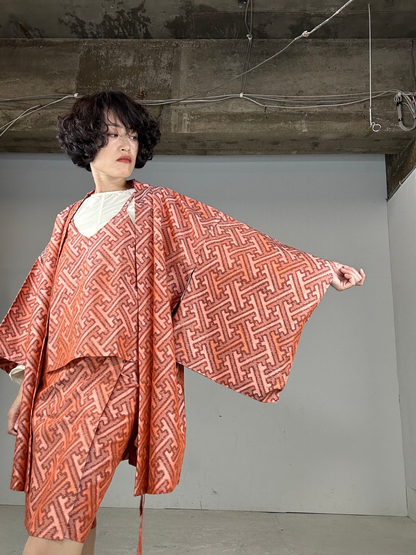 Tsumugi HAORI and KIMONO Skirt, Camisole upcycled from Japanese kimono"manjitsunagi"