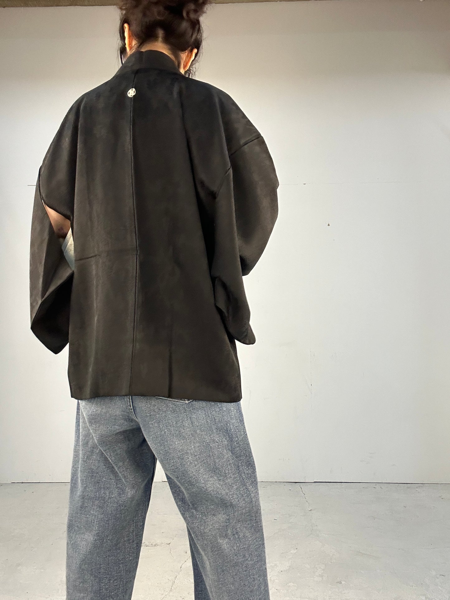 VINTAGE BLACK HAORI "ground pattern, forest, KAMON”