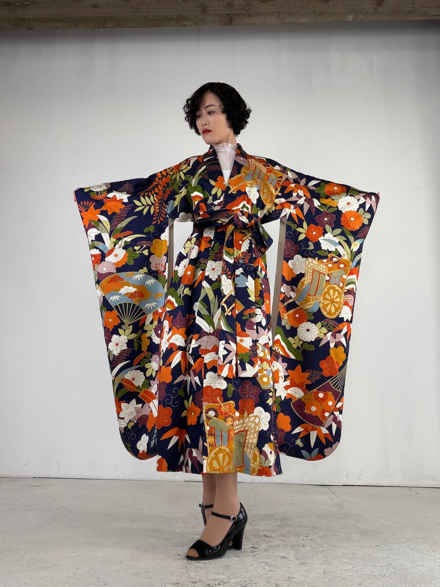 Furisode Kimono Dress Gown with String Belt – Upcycled from Vintage Japanese Kimono "kon, hana, DRE026"