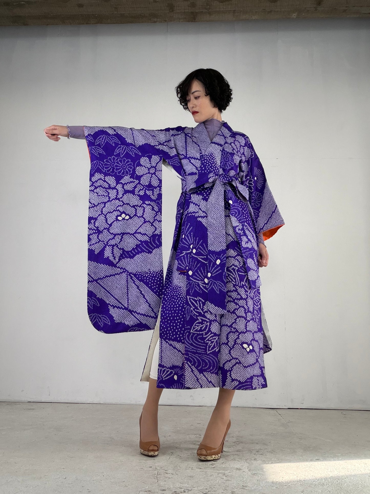 Furisode Kimono Dress Gown with String Belt – Upcycled from Vintage Japanese Kimono "shibori, ,murasaki, DRE022"