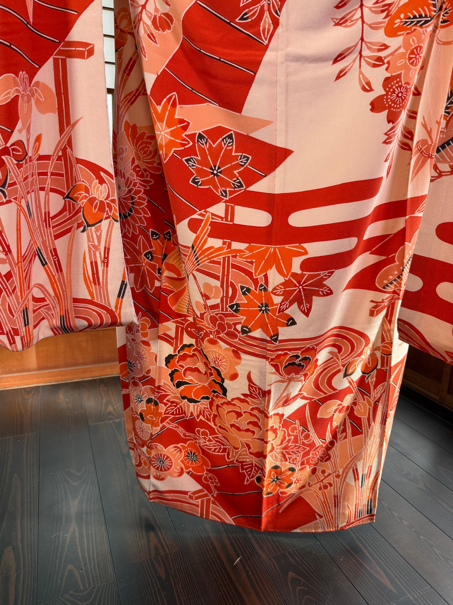 Redefining the Vintage Furisode Collection "benigata"